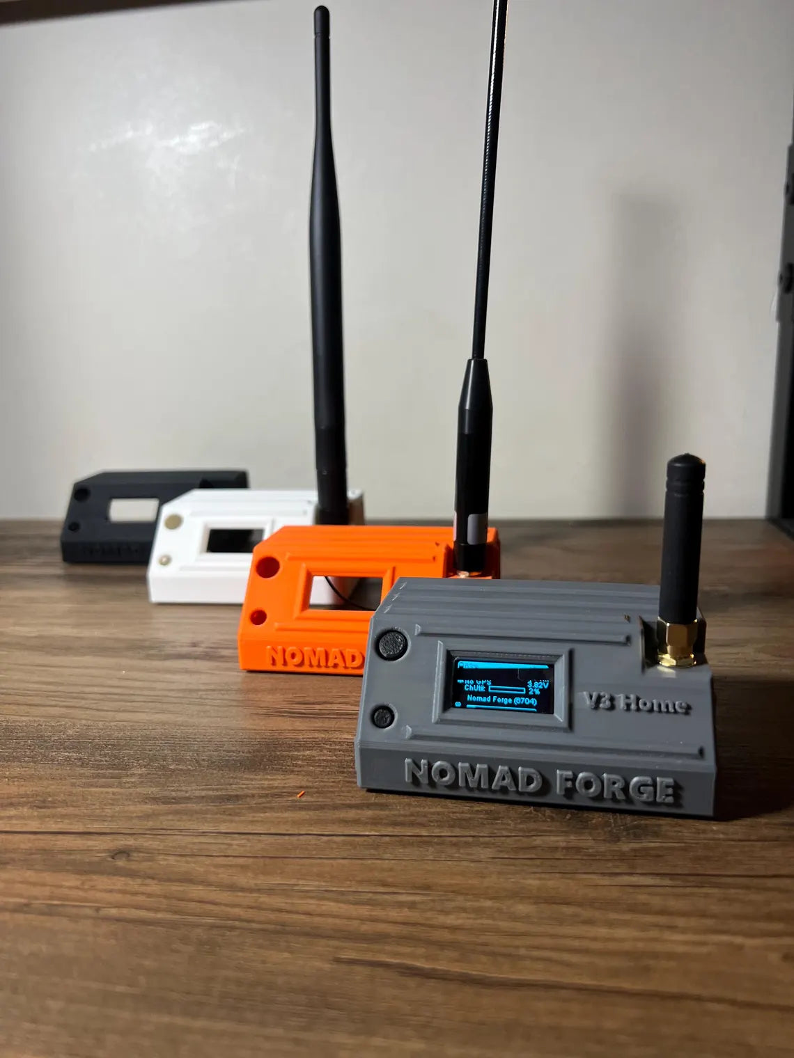 Meshtastic Home/Desk Node - Heltec V3 (18650 Battery)