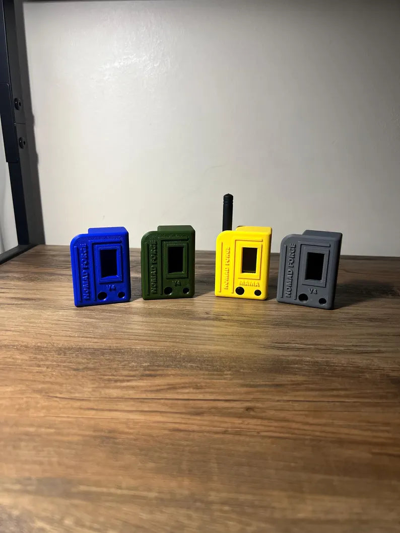 Nomad Forge Premium Dual-Node Mesh Kit (2× Heltec V4) — Upgraded Antennas + 3000mAh EDC Battery Included