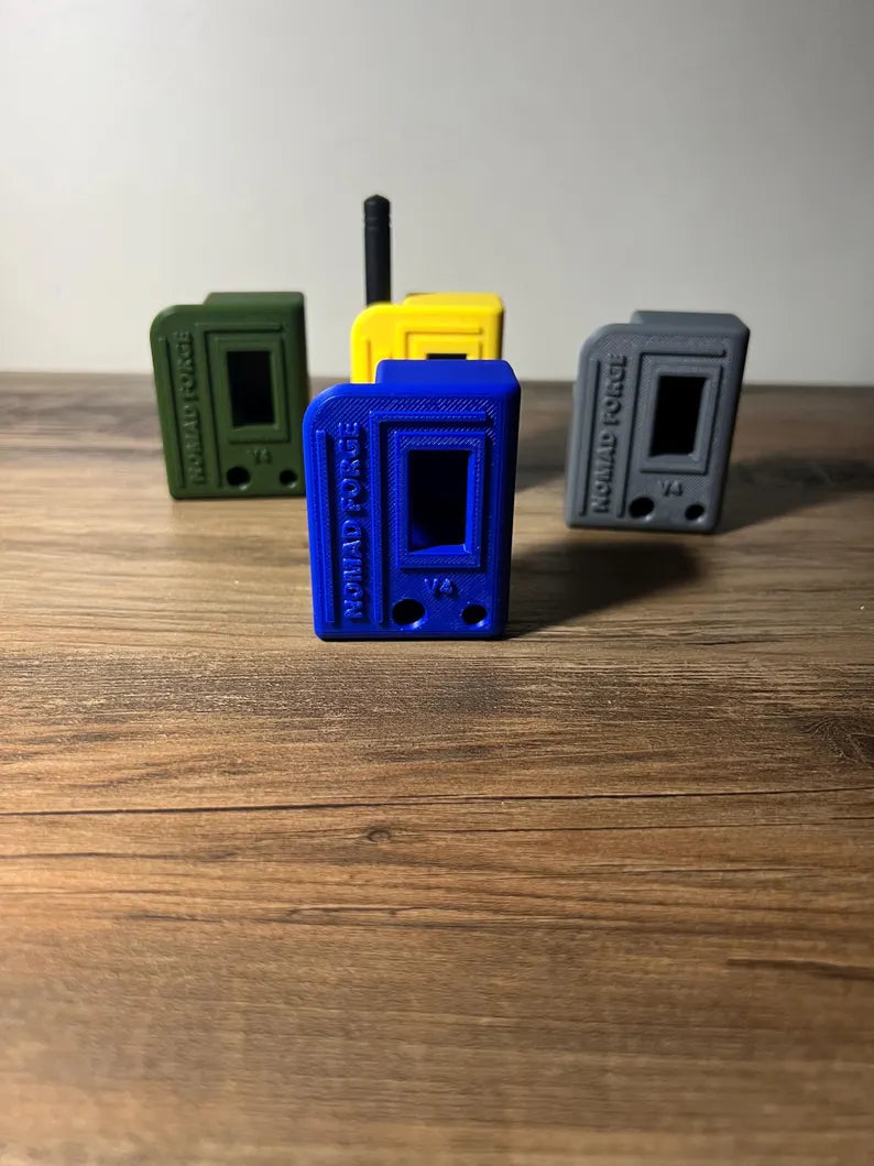 Plug-In Meshtastic Node (Heltec V4) – USB Powered, GPS-Ready