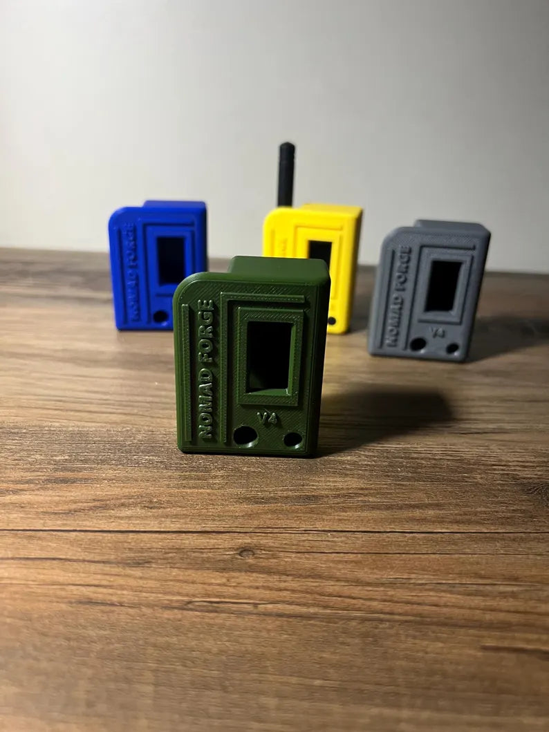 Plug-In Meshtastic Node (Heltec V4) – USB Powered, GPS-Ready